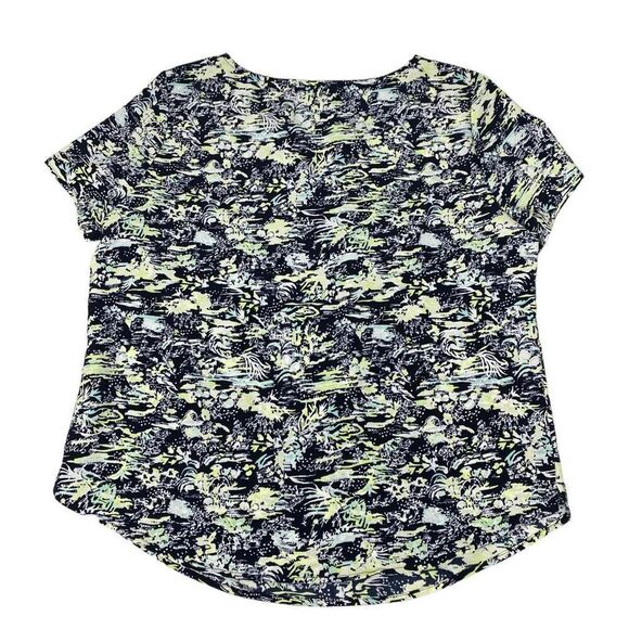 Christopher & Banks Women's Short Sleeve Print Blouse size Medium - Picture 2 of 7